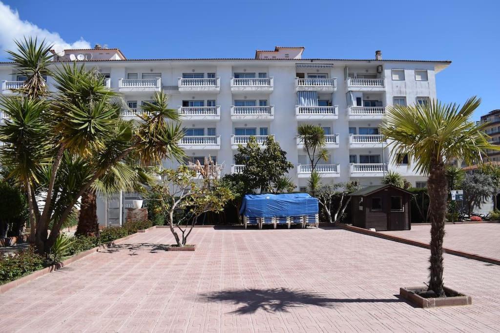 Alegre Apto Con Piscina, A 300M De La Playa. Blanes Extérieur photo